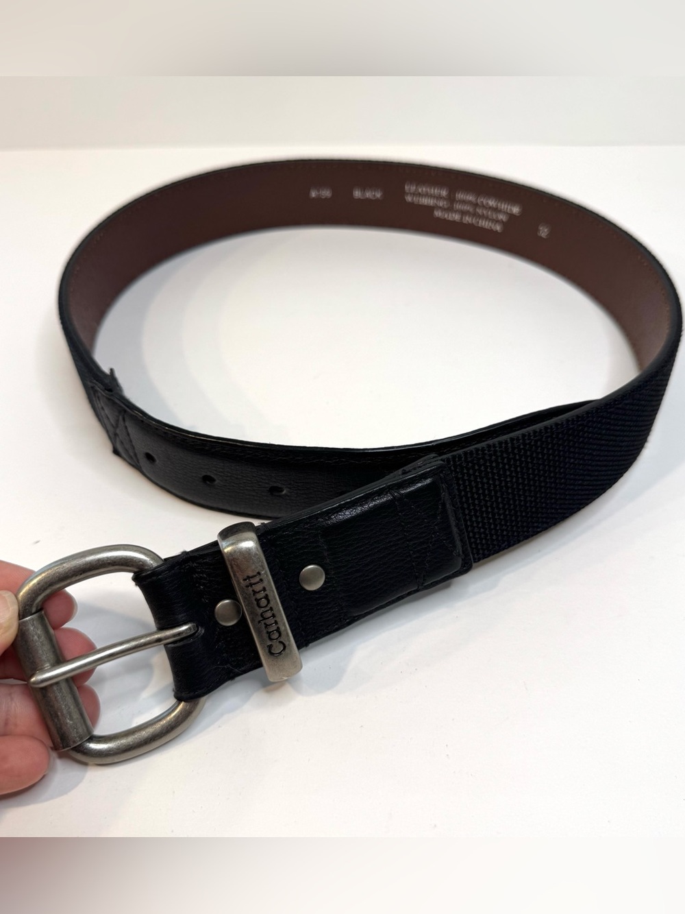Carhartt Mens Belt 32 Black Cowhide Genuine leather and nylon silver tone buckle